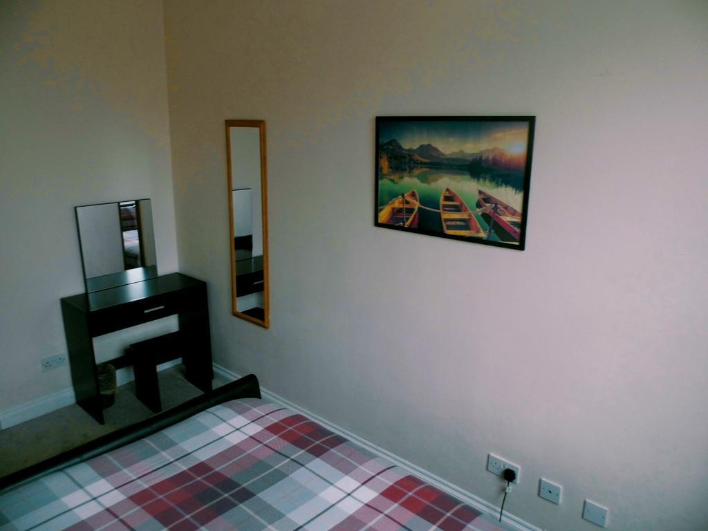 The Queens Hostel Бристол Екстериор снимка