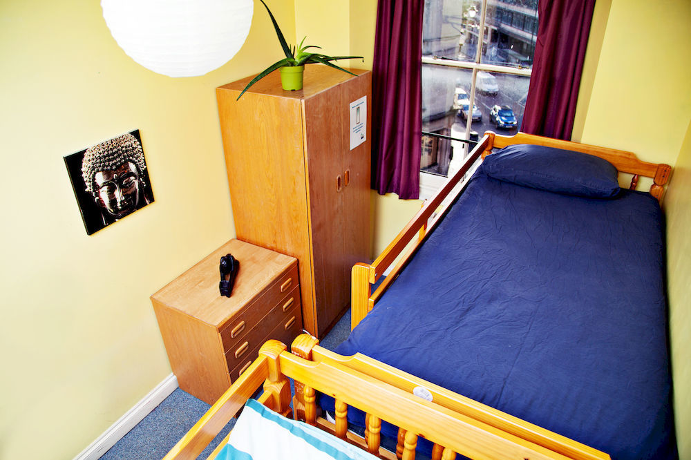 The Queens Hostel Бристол Екстериор снимка